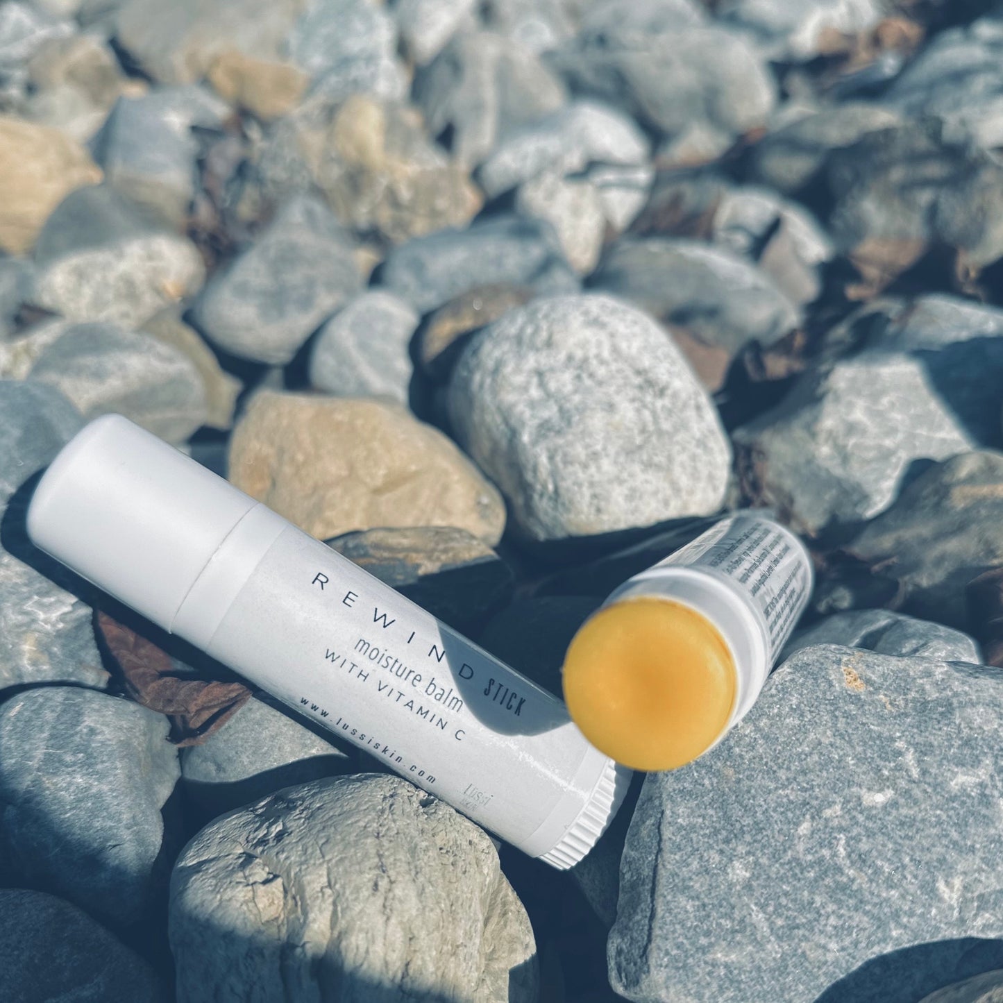 REWIND Moisture Stick with Vitamin C